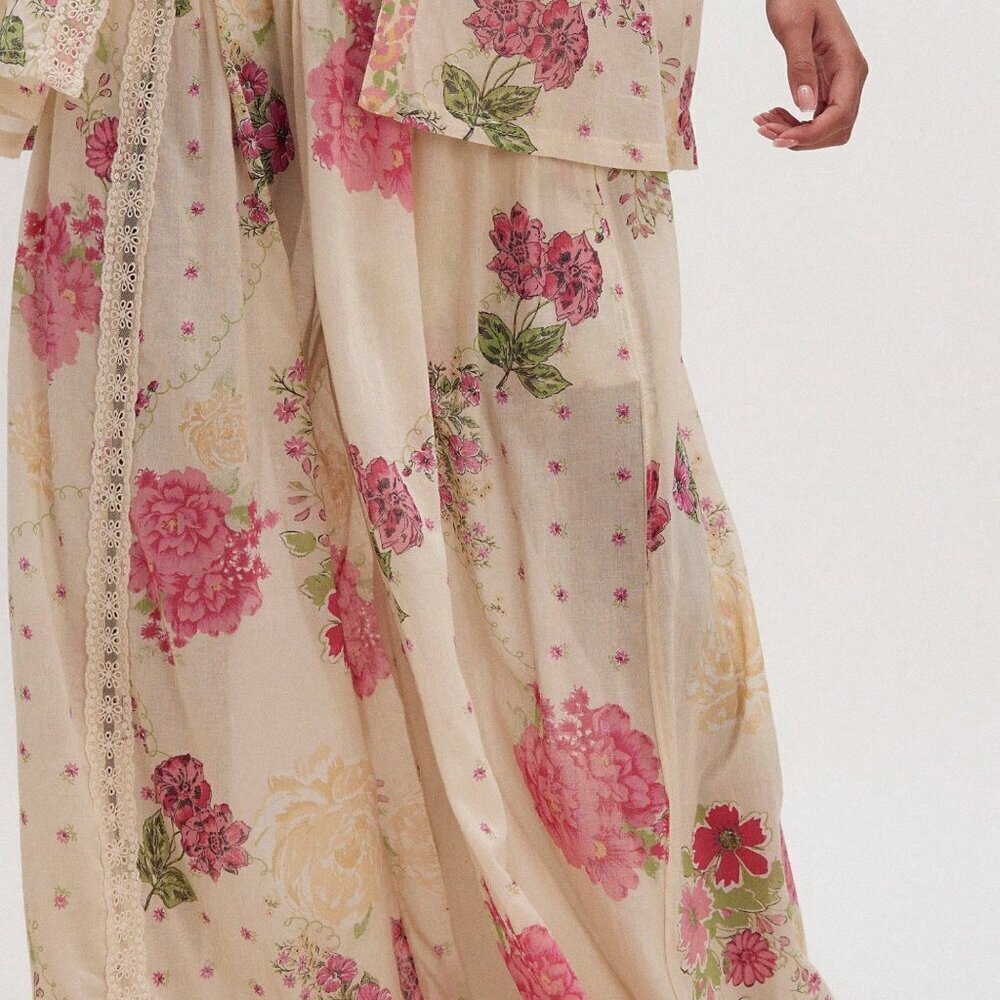 Champagne Boho Women's Casual Flower Print Wide Leg Pants - Picture 3 of 3